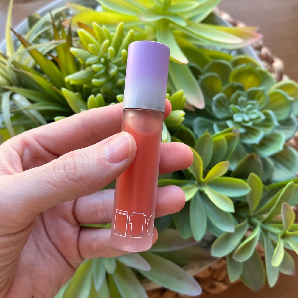 Item Beauty Lip Quip “Come Thru”